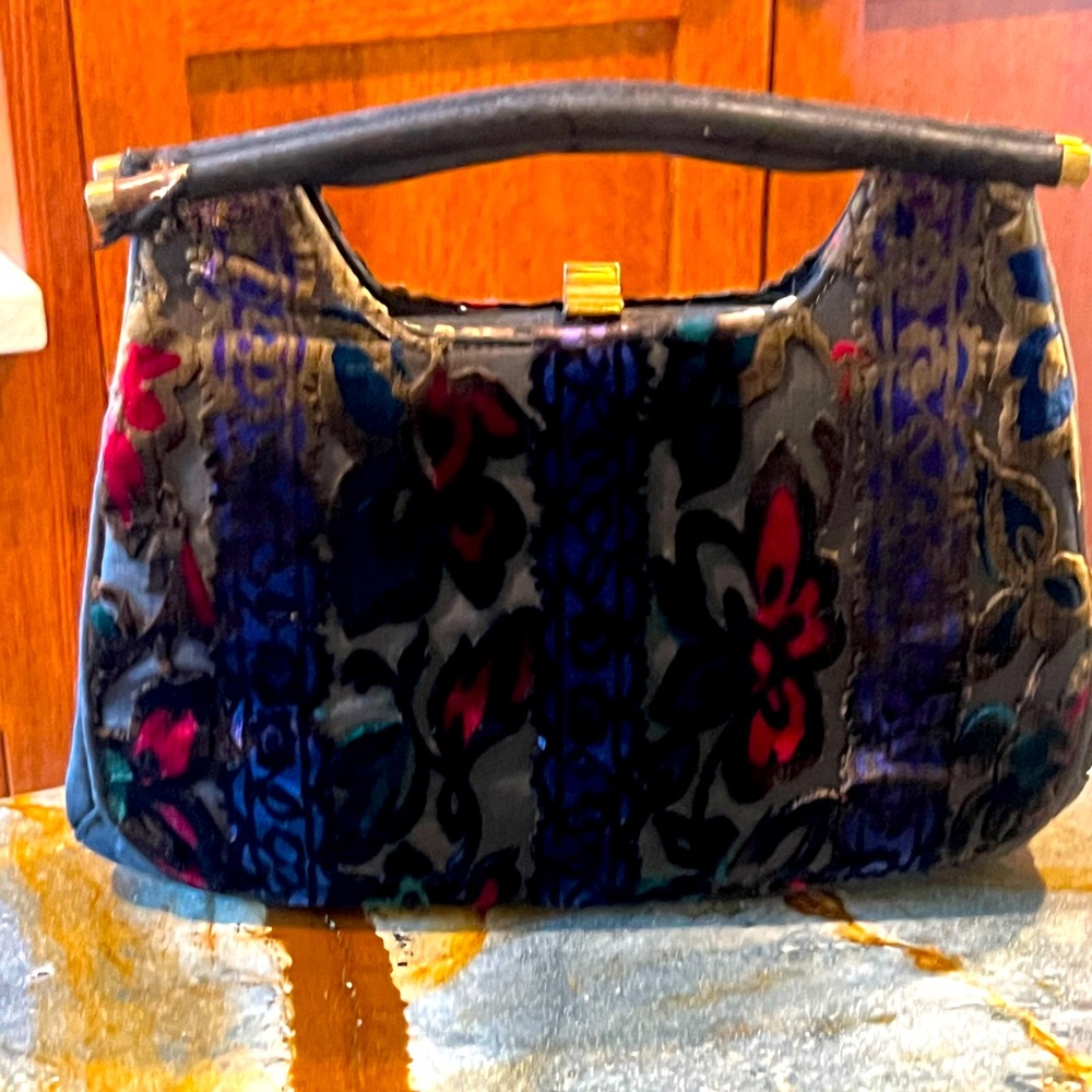 Vintage Meyers Black Cut Velvet Gold Clasp Purse Handbag 1960’s